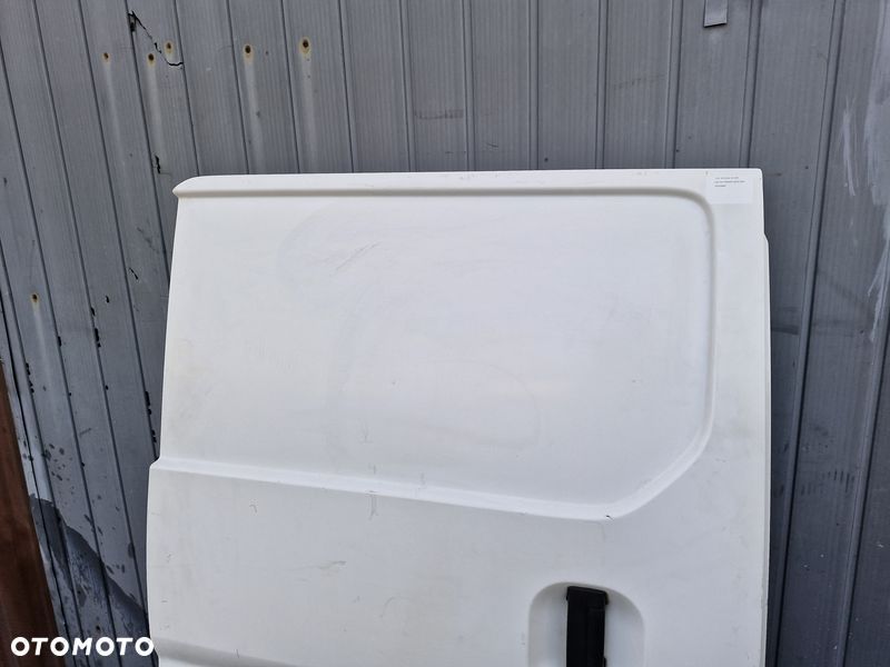 NISSAN NV200 DRZWI PRAWE BOCZNE PRZESUWNE - 3