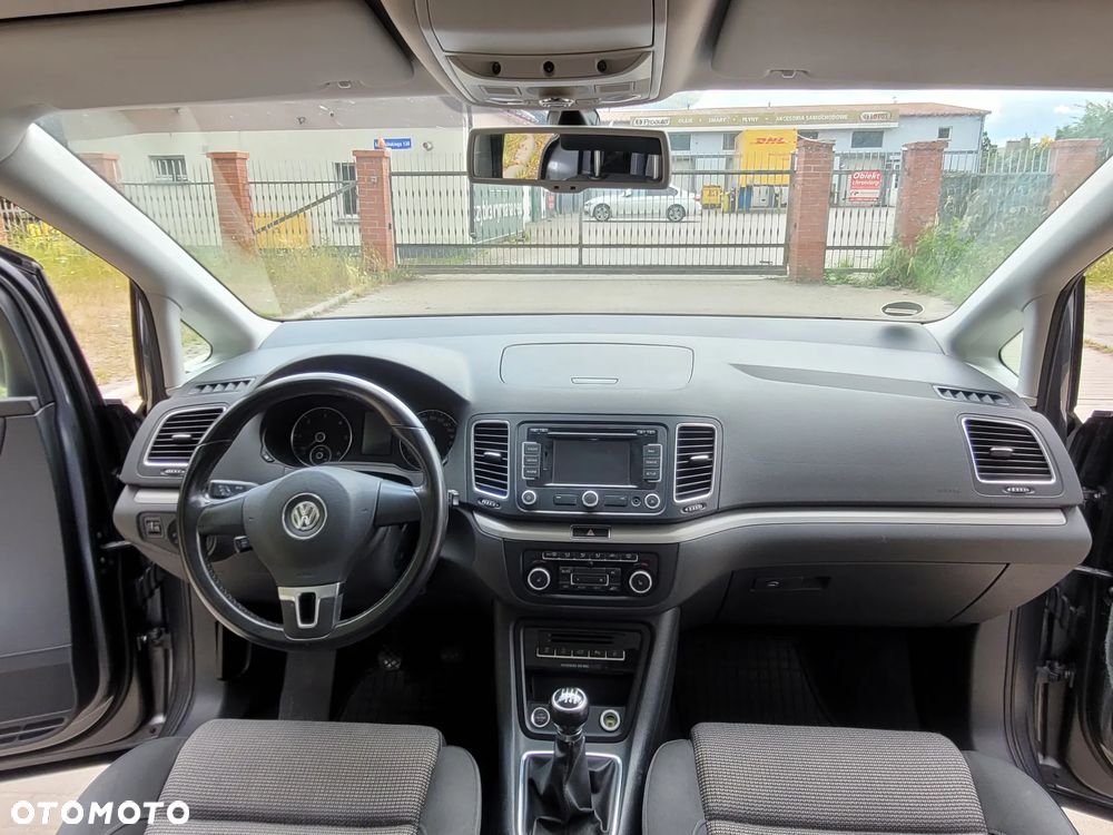 Volkswagen Sharan 2.0 TDI Highline - 18
