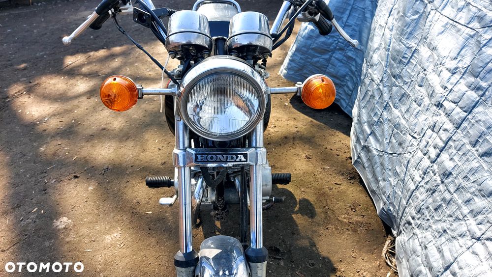 Honda CM - 12