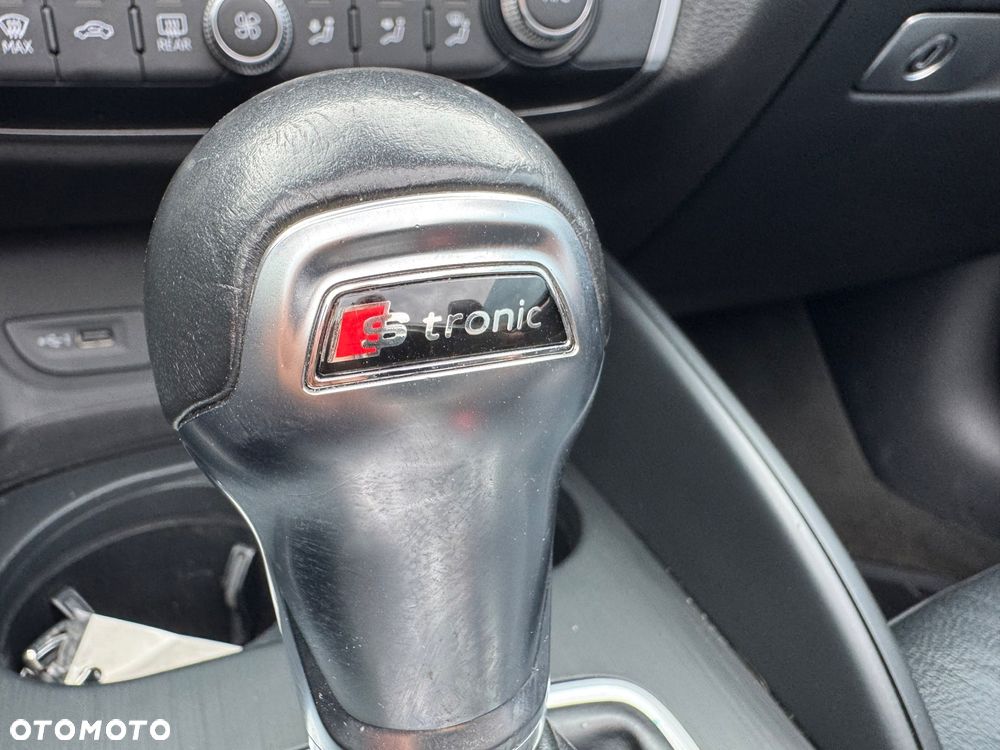 Audi A3 2.0 TFSI quattro S tronic design - 28