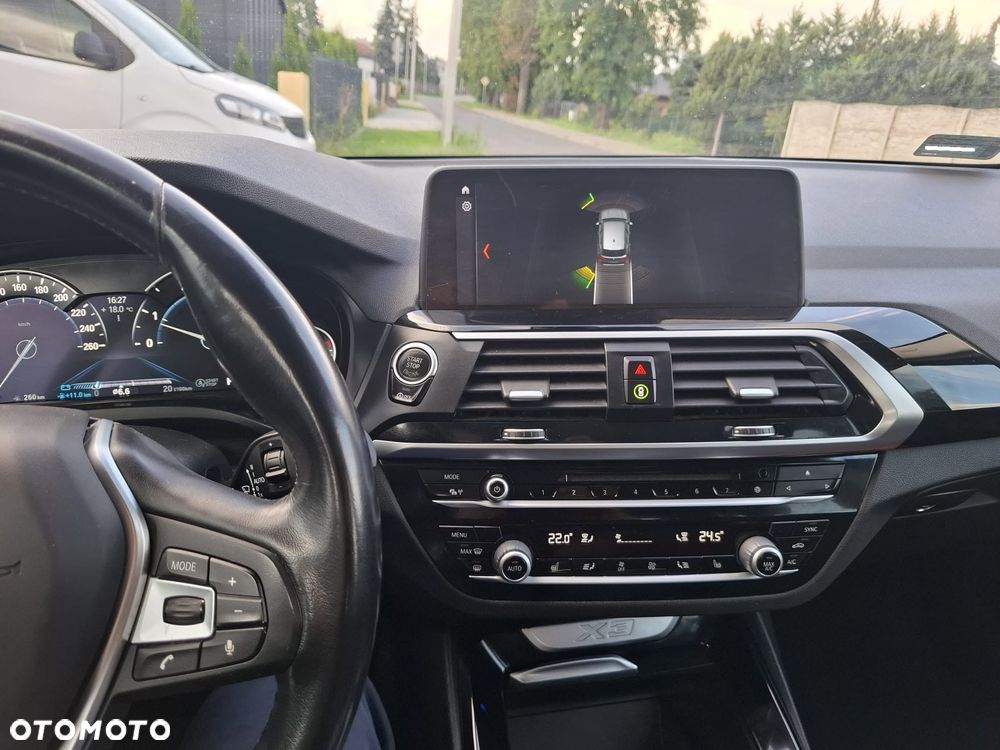 BMW X3 xDrive20d xLine - 9