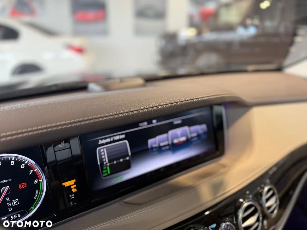 Mercedes-Benz Klasa S 400 4Matic 7G-TRONIC - 18