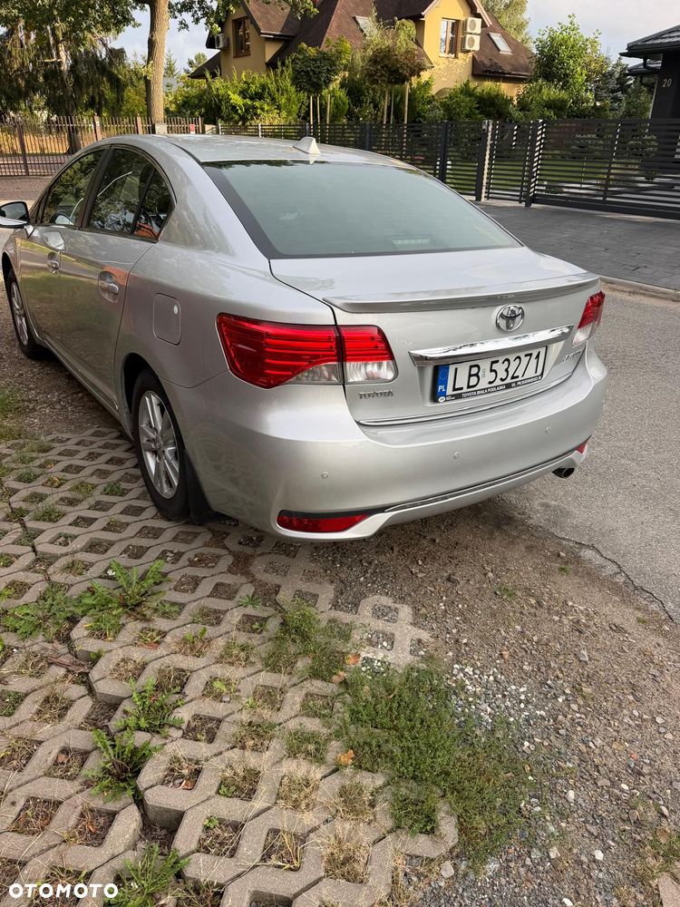 Toyota Avensis 2013 photo 3