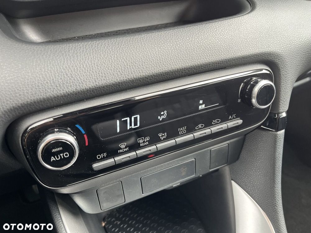 Toyota Yaris Hybrid 1.5 Comfort - 17