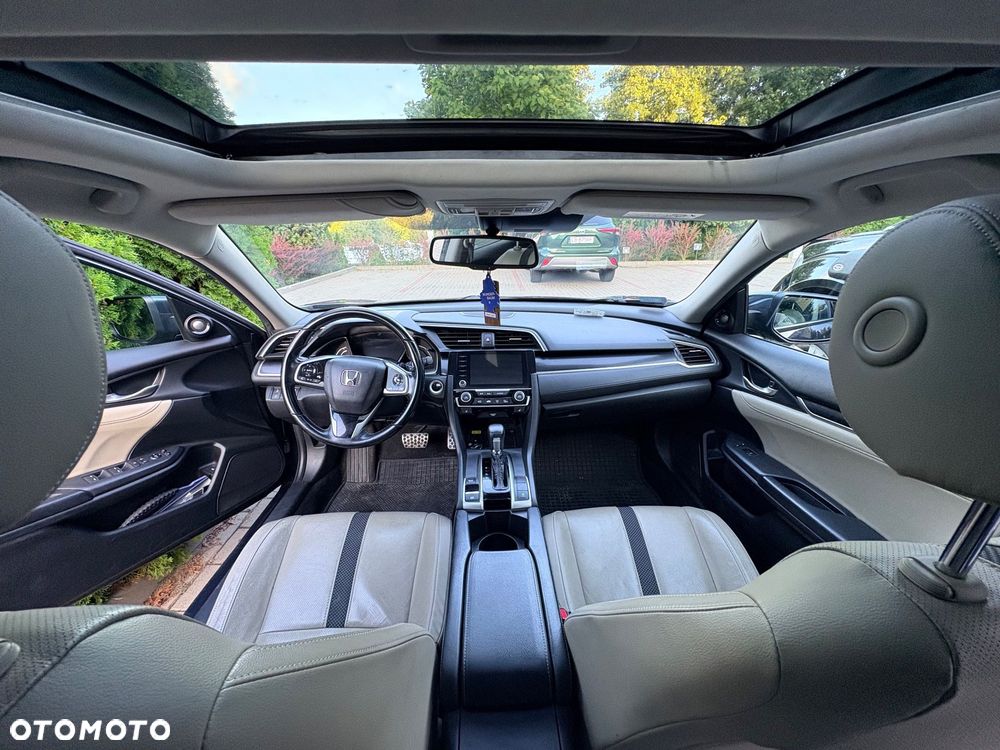 Honda Civic 1.5 T Executive CVT - 23