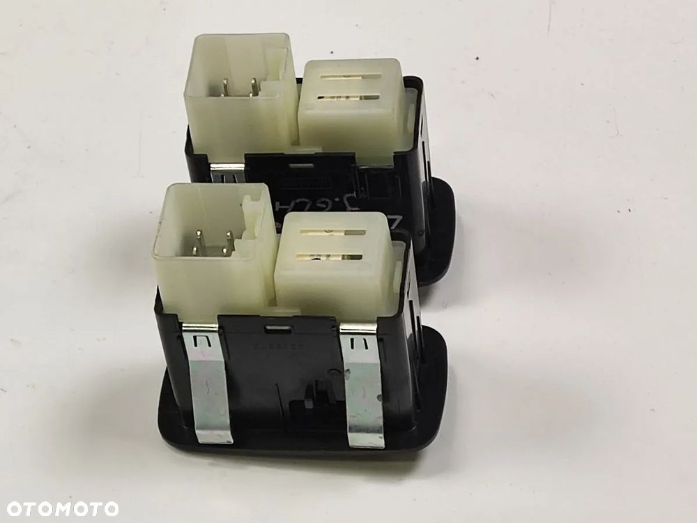 JEEP GRAND CHEROKEE WK2 16-21r Panel Sterowania Szyb Tył - 7