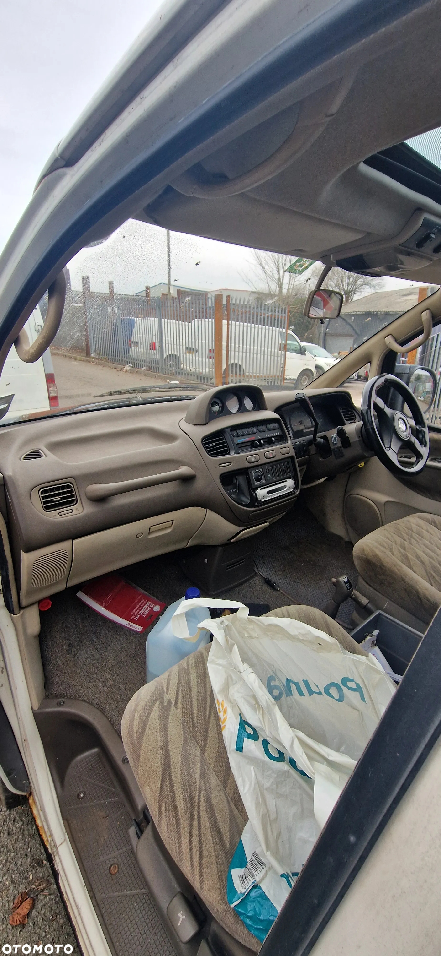 Mitsubishi L400 - 8