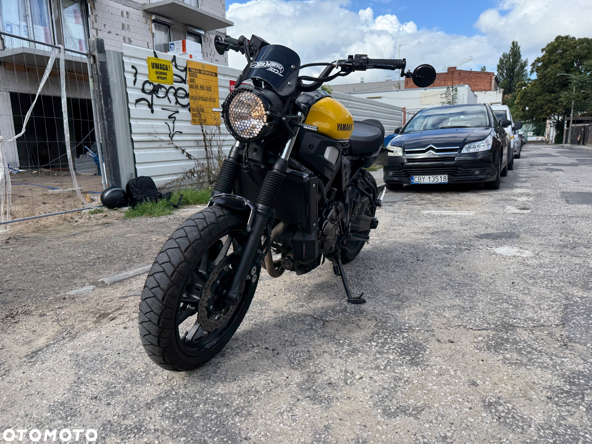 Yamaha XSR - 5