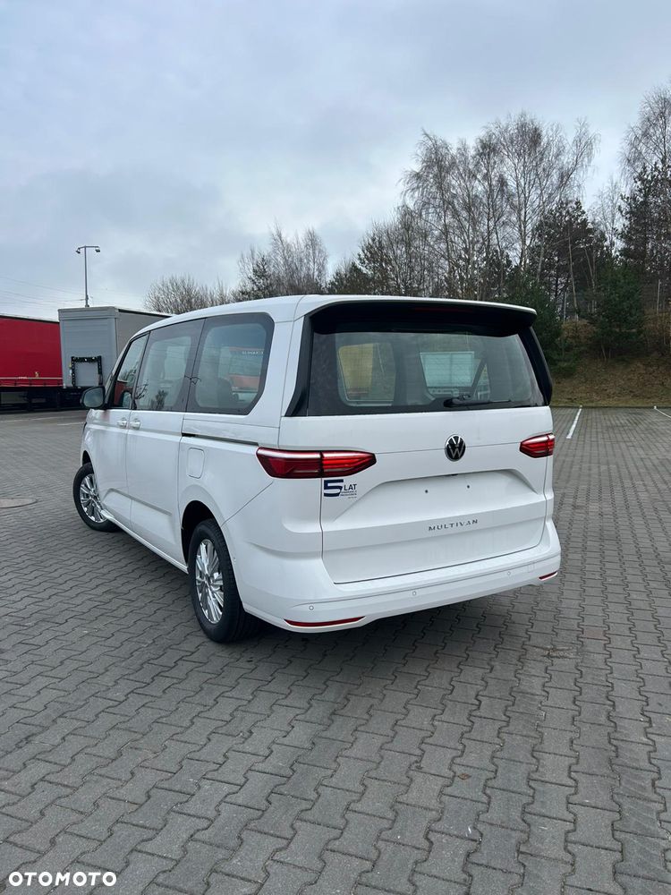 Volkswagen Multivan 2.0 TDI L2 Family DSG - 2