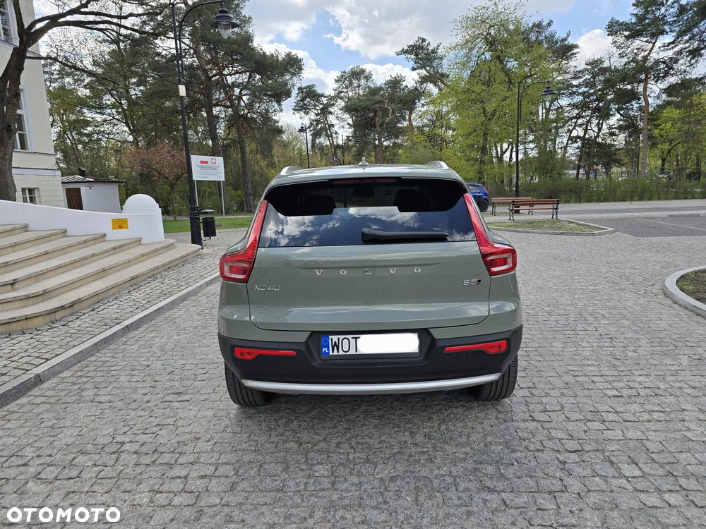Volvo XC 40 B5 B AWD Momentum Pro - 4