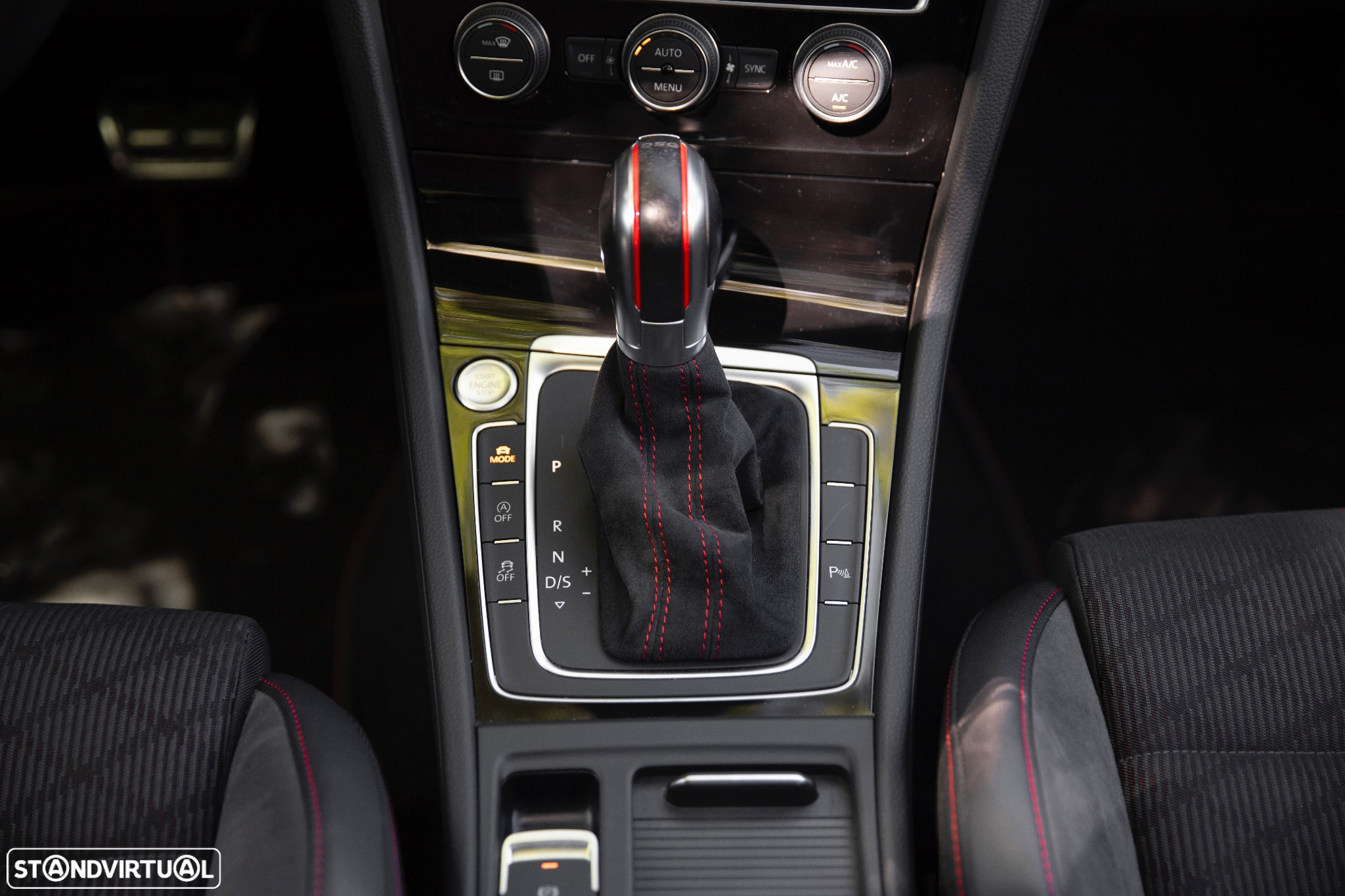 VW Golf 2.0 TSI GTi TCR DSG - 23