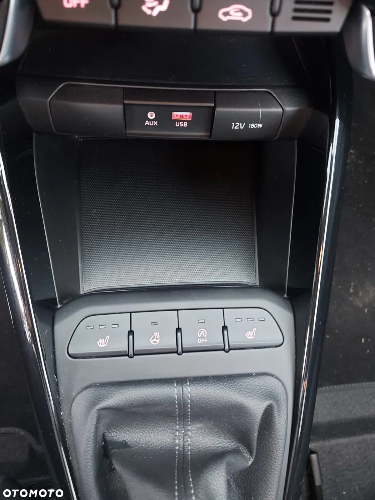 Kia Rio 1.0 T-GDI 120 Spirit - 10