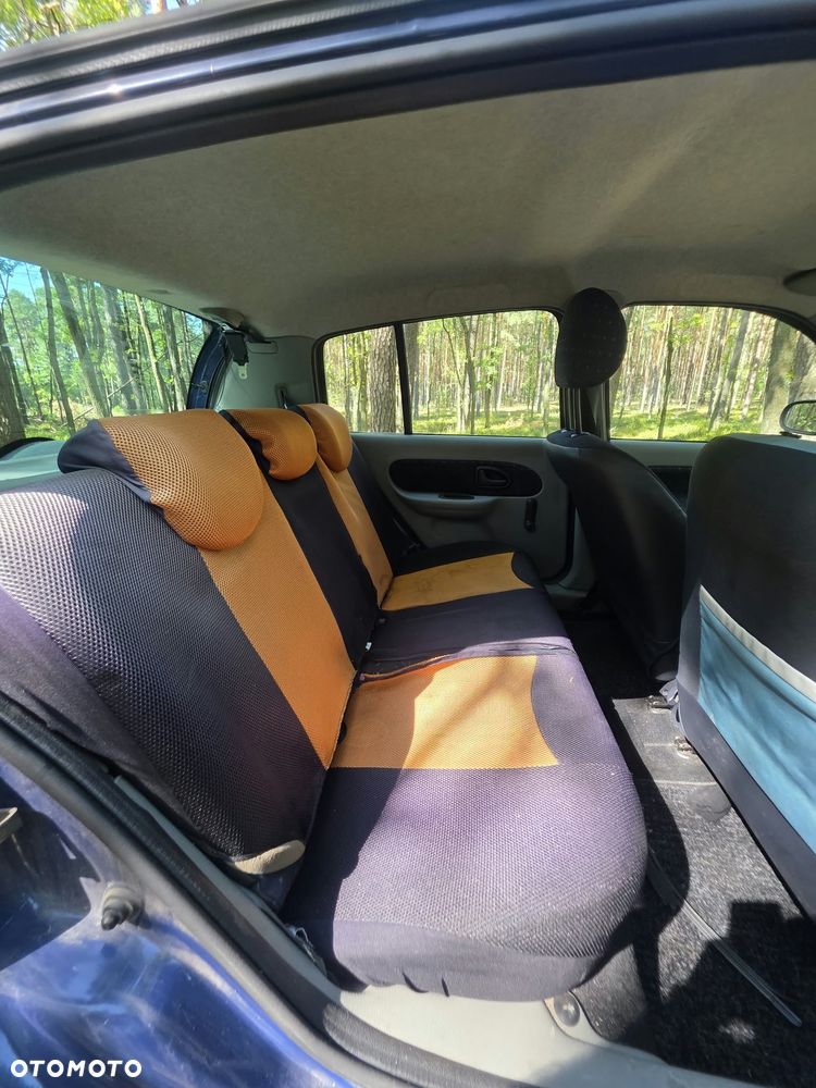 Renault Clio - 8