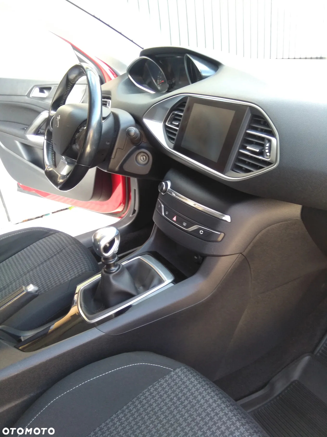 Peugeot 308 1.2 PureTech Style S&S - 10