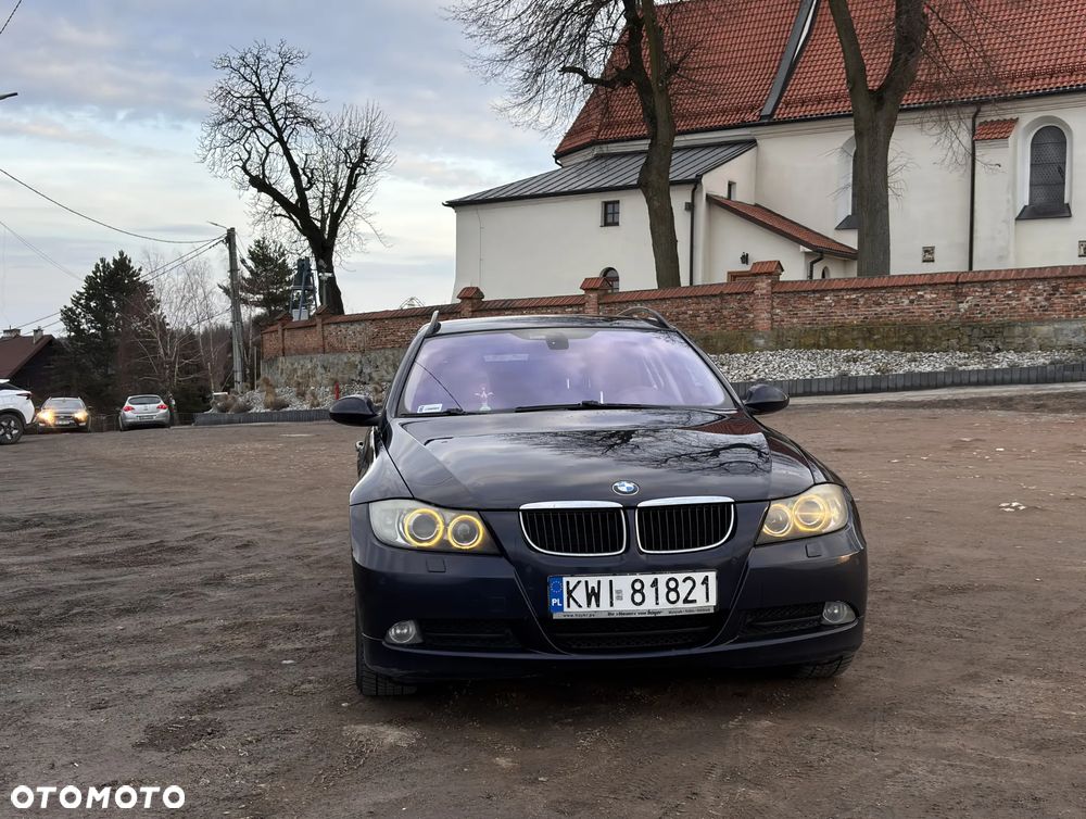 BMW Seria 3 320d - 3