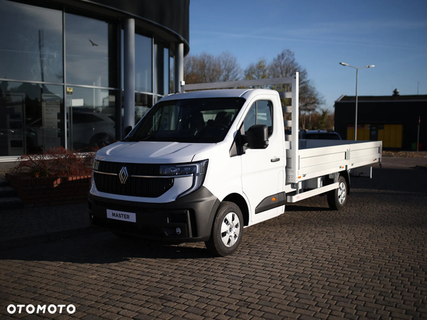 Renault master