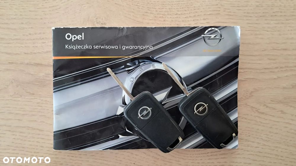 Opel Insignia 2.0 CDTI Cosmo - 17