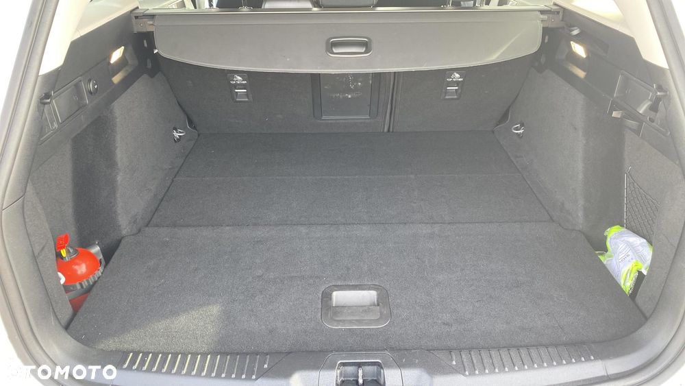 Ford Focus 1.5 EcoBlue Titanium X - 12