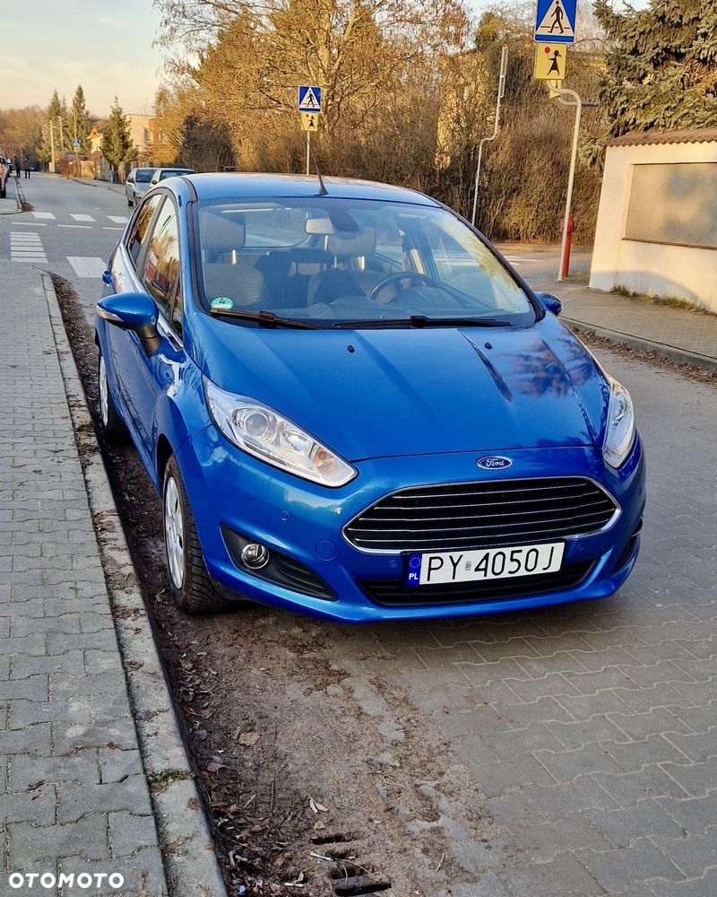 Ford Fiesta 1.0 EcoBoost STart-Stop Titanium - 2