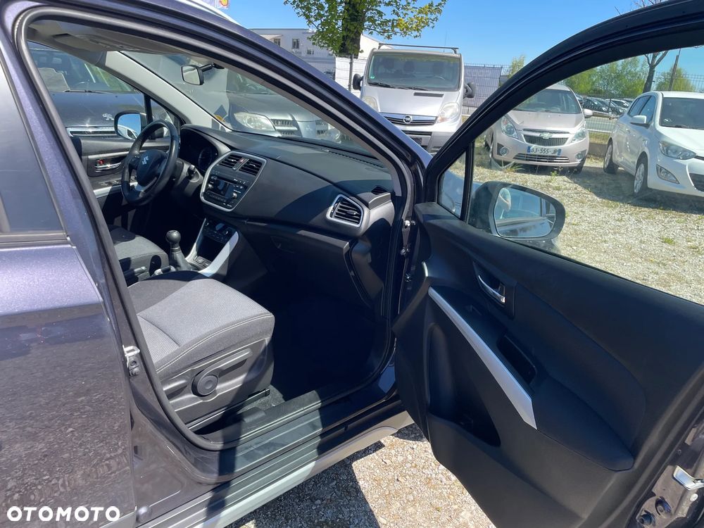 Suzuki SX4 S-Cross 1.6 XLED - 20