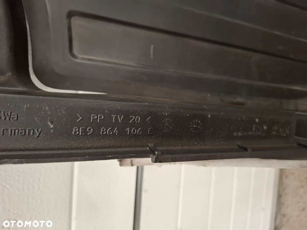 Osłona Podłoga Bagażnika Audi A4 B6 B7 Seat Exeo 8E9864106C 8E9863547 - 8
