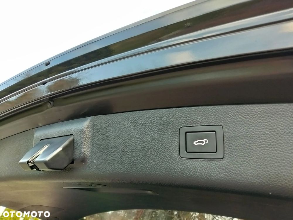 Hyundai i40 1.6 CRDi Premium DCT - 36