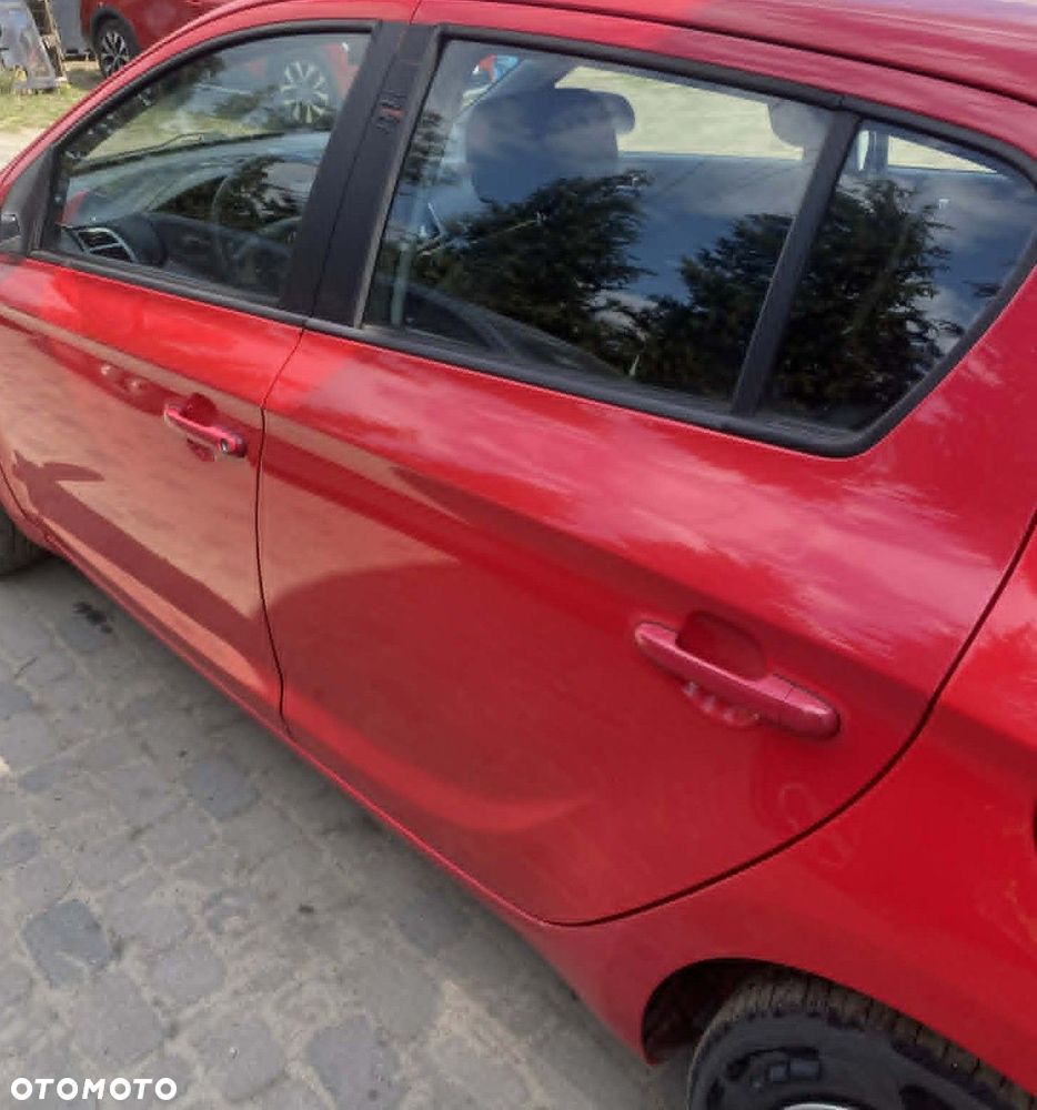 Hyundai i20 1.1 CRDi - 7