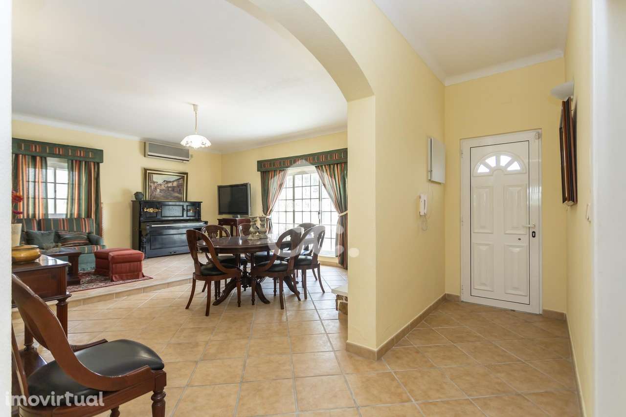 Quinta com 5 quartos com  piscina, campo de jogos e Boxs para cavalos - Grande imagem: 4/60