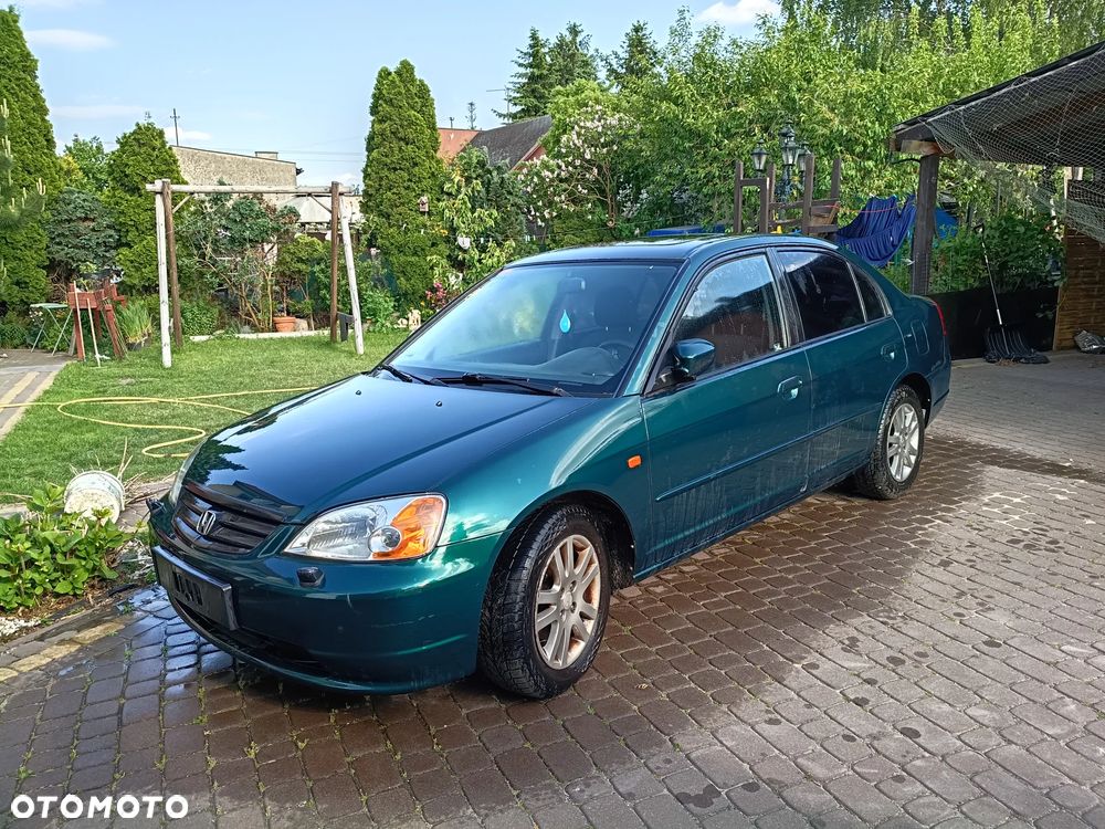Honda Civic 1.6i LS - 1