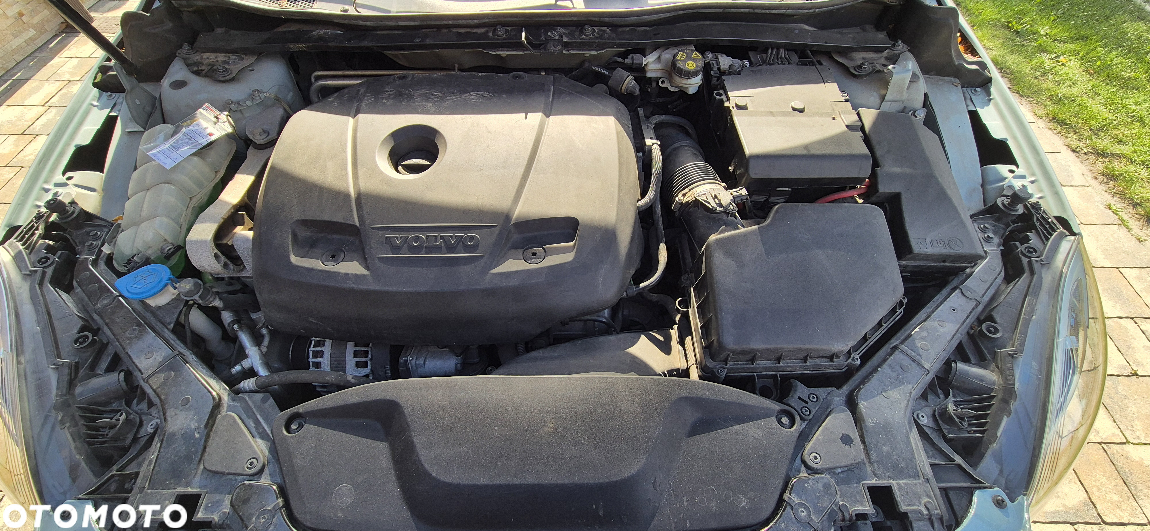 Volvo V40 T2 RDesign - 11