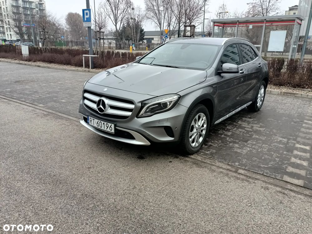 Mercedes-Benz GLA 200 7G-DCT Activity Edition - 5