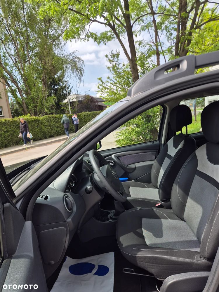 Dacia Duster SCe 115 4x2 Ambiance - 11