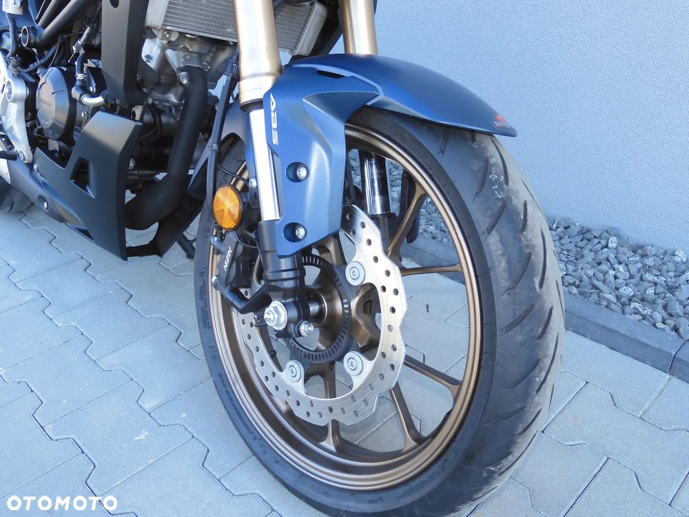 Honda CB - 5