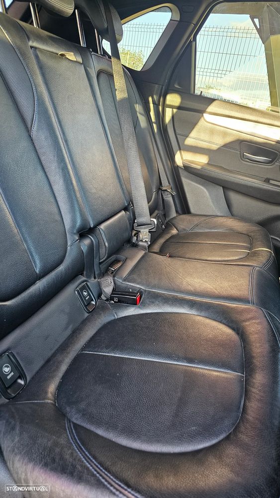 BMW 225xe Active Tourer Pack M - 8