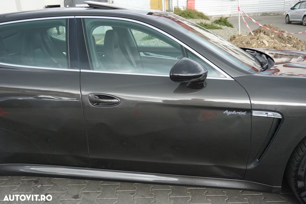 Porsche Panamera - 20