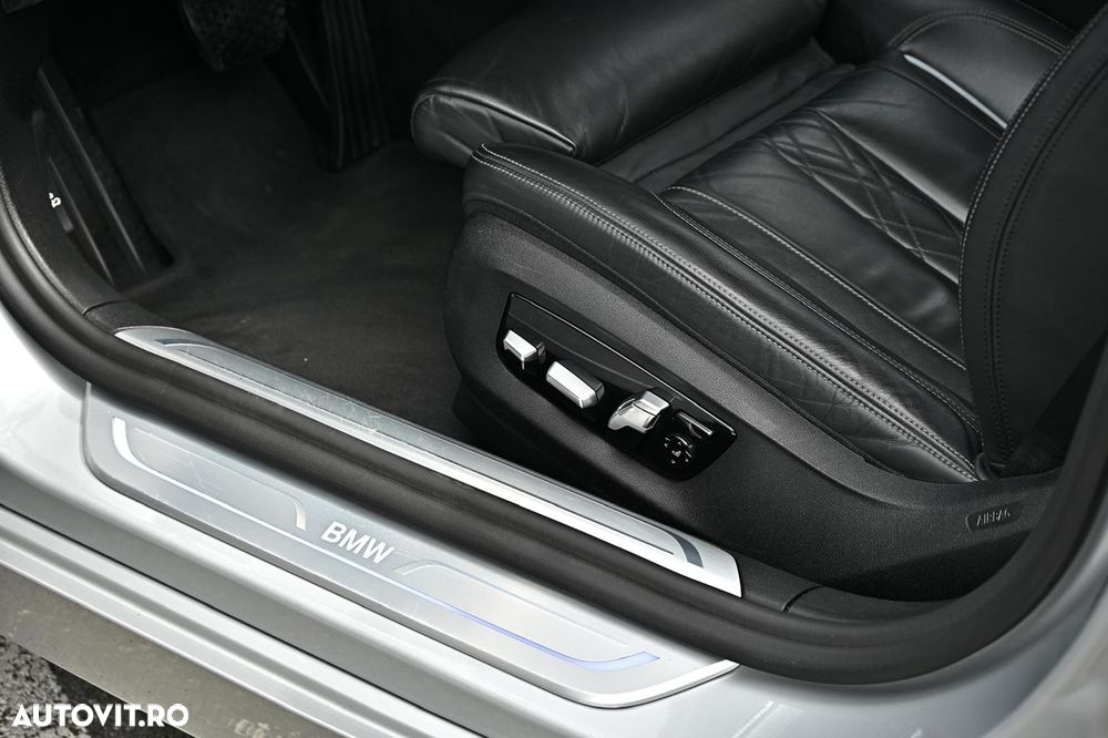 BMW Seria 7 750d xDrive - 33
