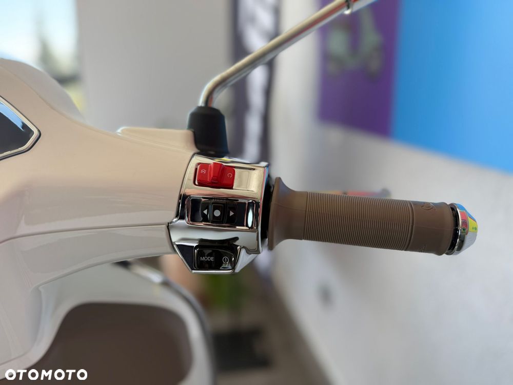 Vespa Primavera - 13