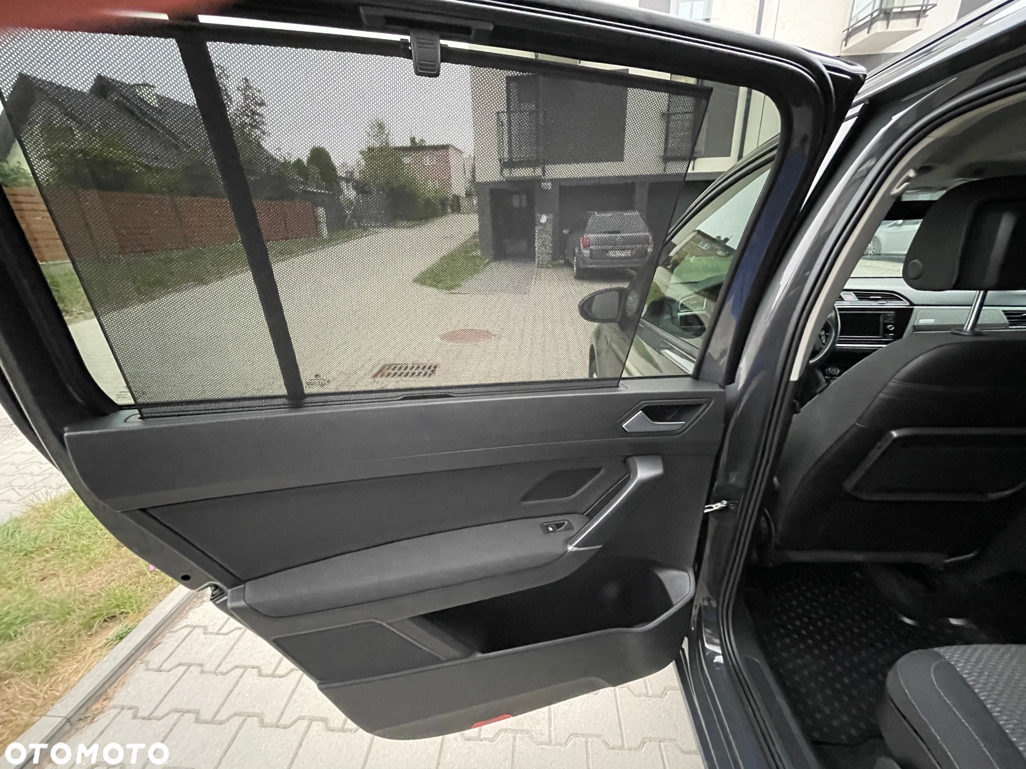 Volkswagen Touran 1.2 TSI BMT Trendline - 20
