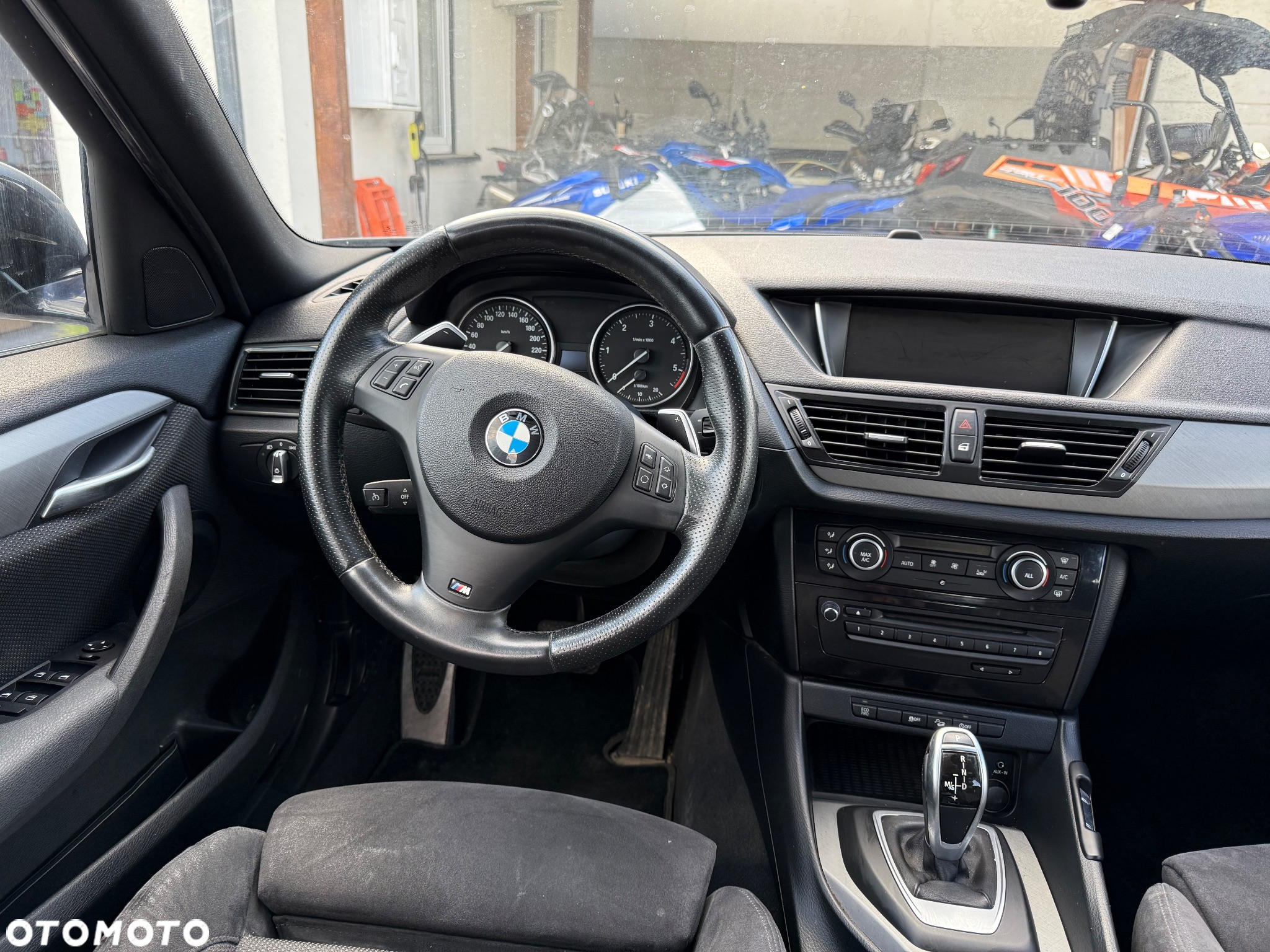 BMW X1 - 10