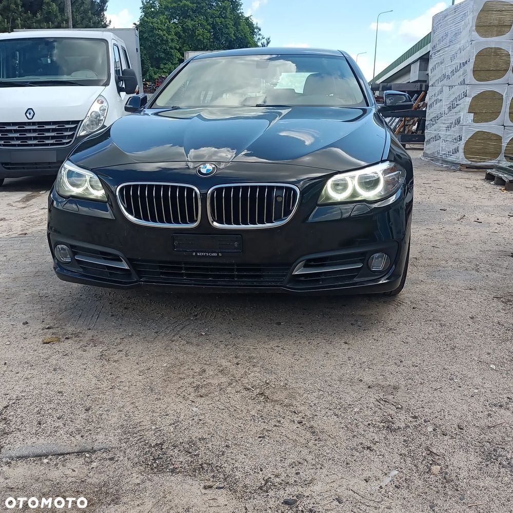 BMW Seria 5 530d xDrive - 2