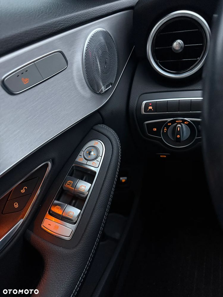 Mercedes-Benz Klasa C 220 d T 9G-TRONIC - 19
