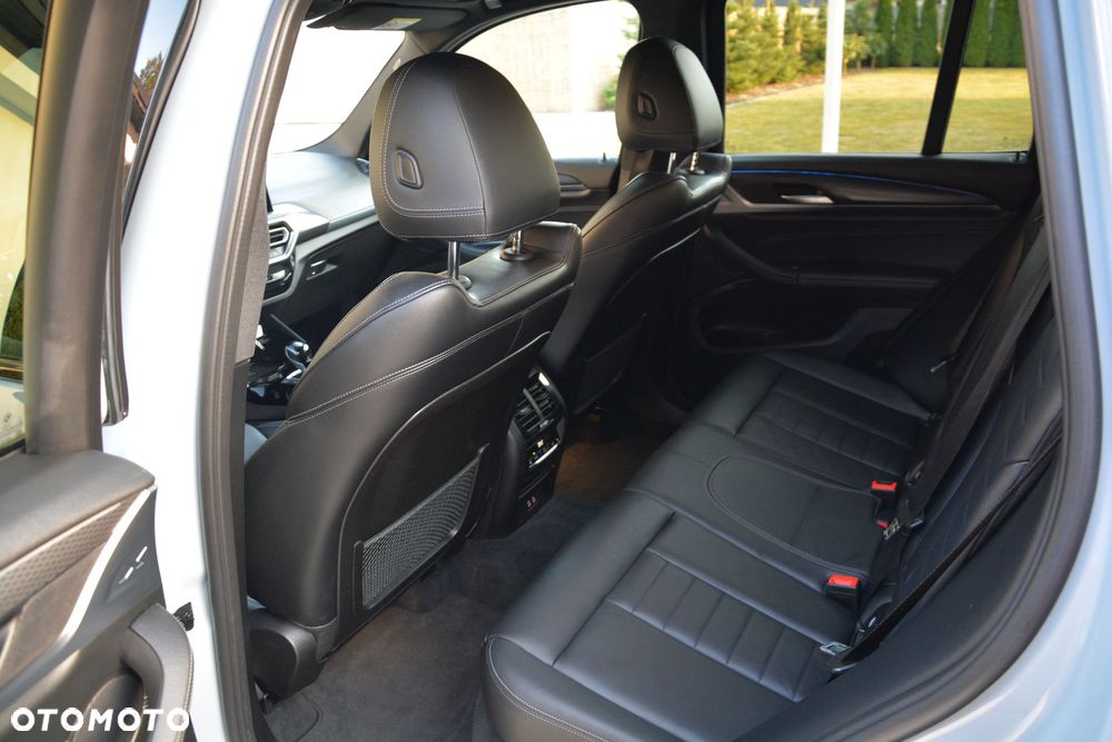 BMW X3 xDrive30e M Sport - 21