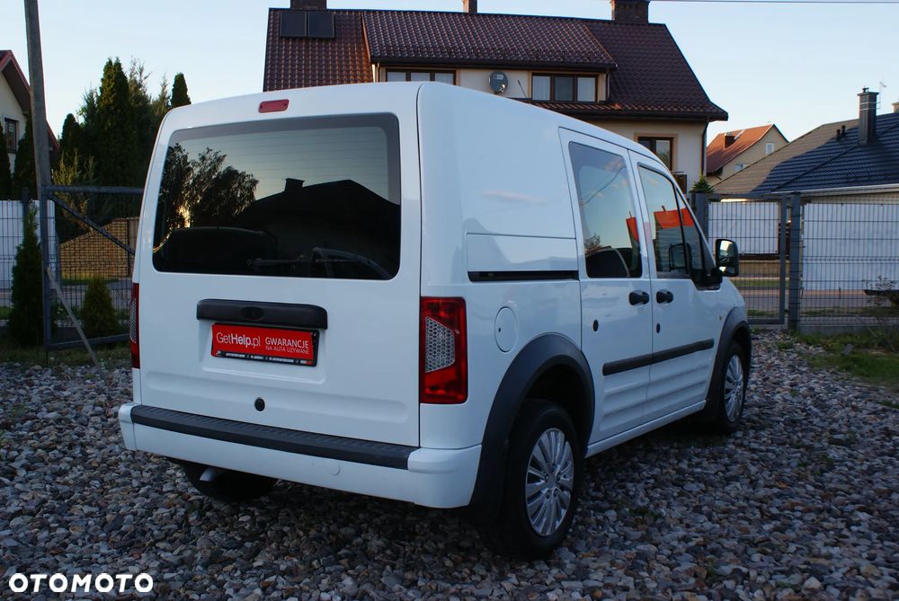 Ford Transit Connect - 17