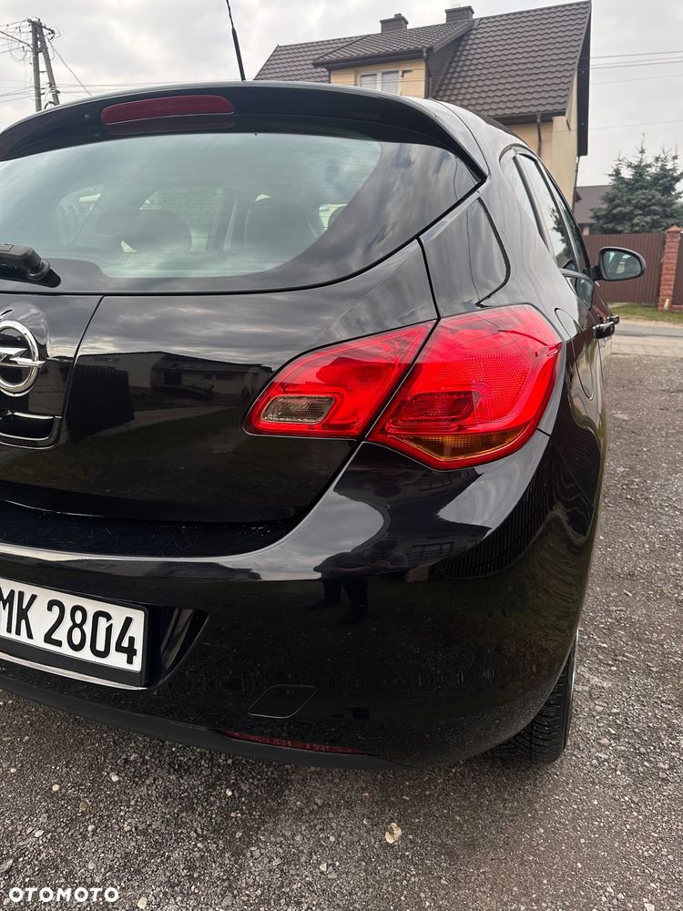 Opel Astra 1.6 Active - 8