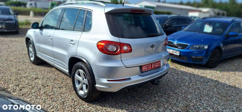 Volkswagen Tiguan - 5