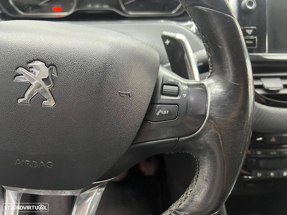 Peugeot 2008 1.6 e-HDi Allure 2-Tronic - 14