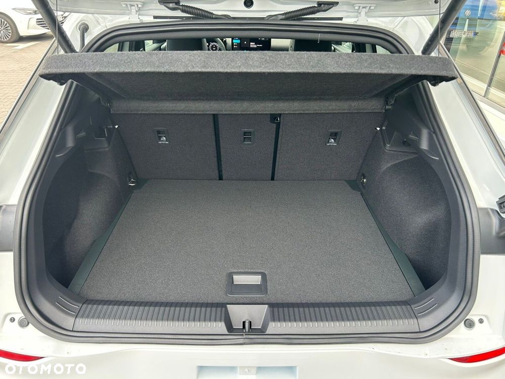 Volkswagen T-Roc - 27