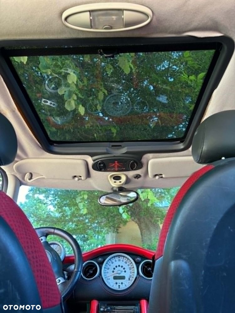 MINI Cooper Standard - 12