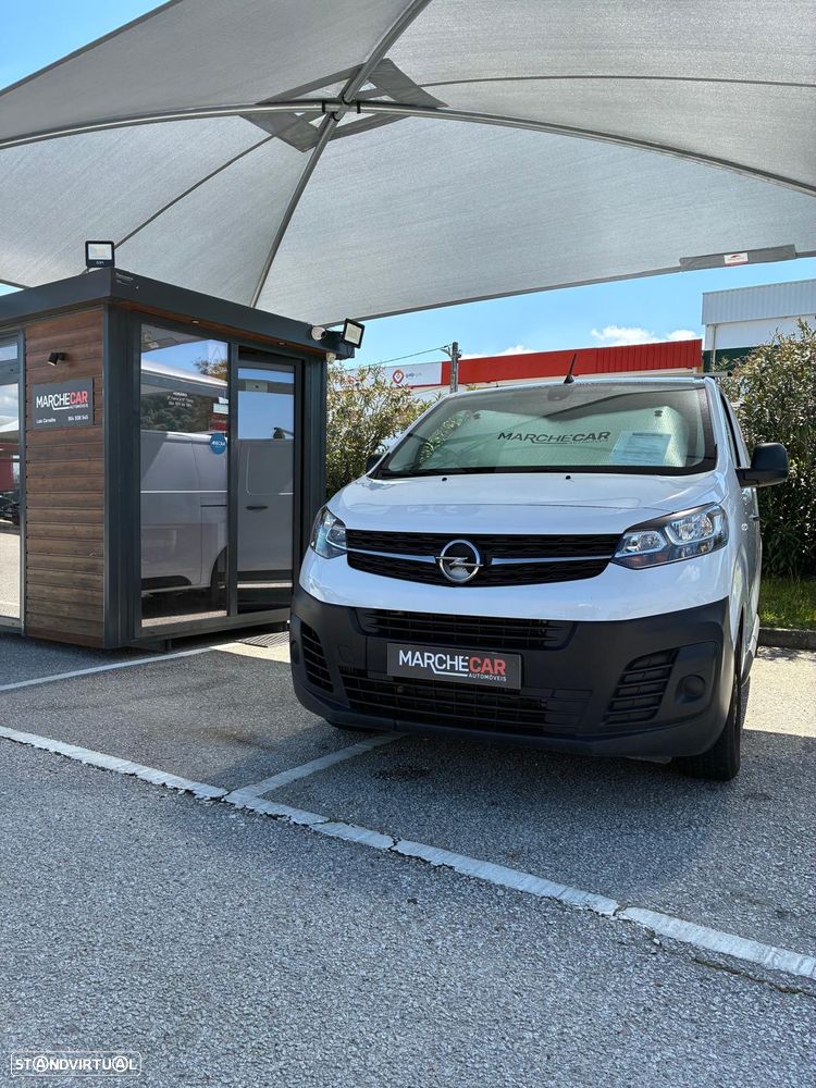 Opel Vivaro - 1