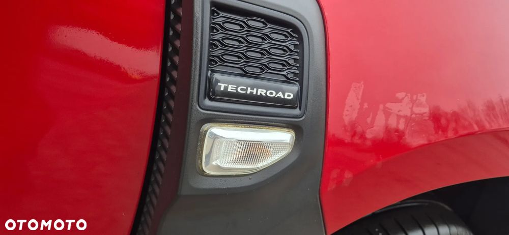 Dacia Duster 1.3 TCe FAP Techroad - 24